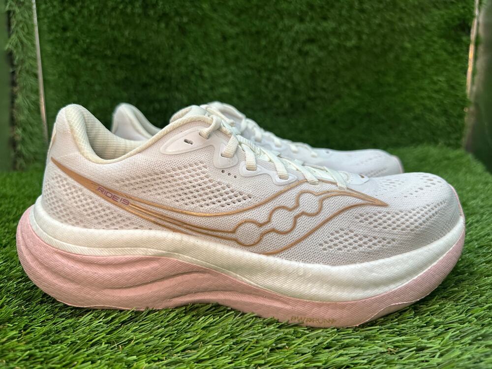 Saucony Ride 19 S11055-151 Athletic Sneaker Womens 8.5 White Mesh Sports Running